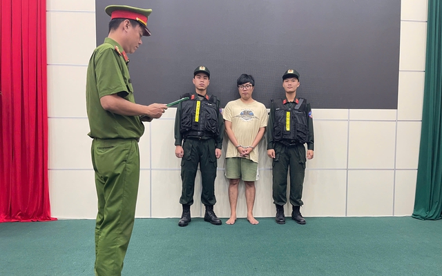 "Đại gia" Trương Nhật Phương khai gì sau khi lừa hàng trăm phụ nữ "quan hệ" và quay clip?