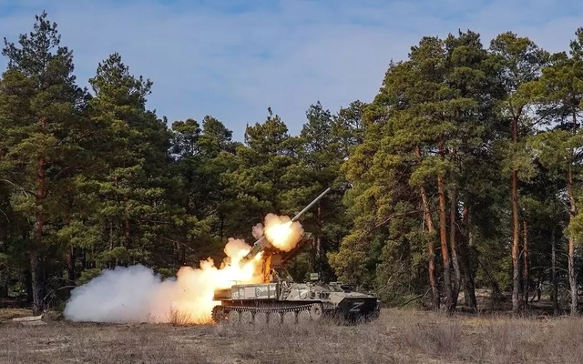 Hỏa lực xóa sổ hệ thống phóng loạt Vampire, trực thăng Ka-52M Alligator hạ UAV