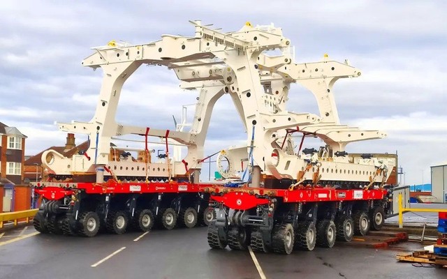 Máy đào rãnh dưới biển mạnh nhất thế giới chuẩn bị vận hành