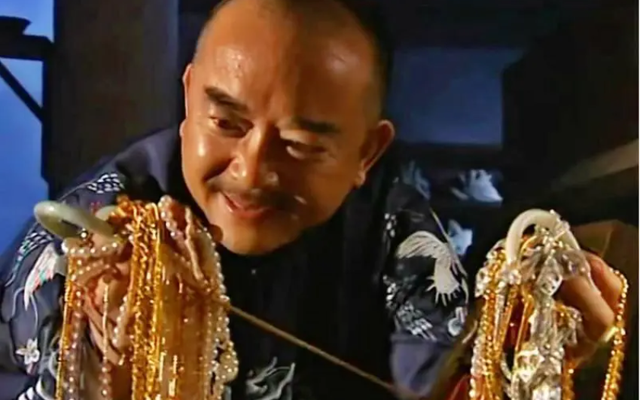 Không phải tài sản lớn hơn ngân khố quốc gia, 2 di sản Hòa Thân để lại mới khiến Haidilao, hậu thế cảm ơn