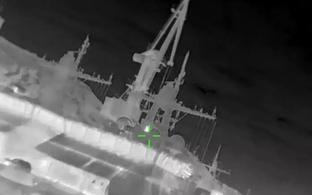 Ukraine tấn công máy bay, tàu chiến Nga ở Crimea