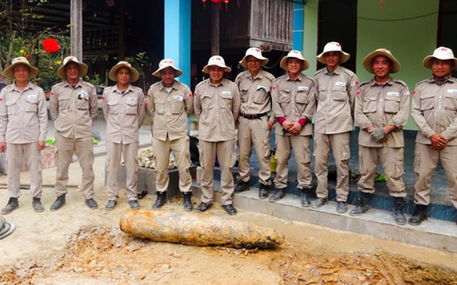 Phát hiện bom nặng hơn 226 kg chỉ cách móng nhà 40 cm ở Quảng Trị