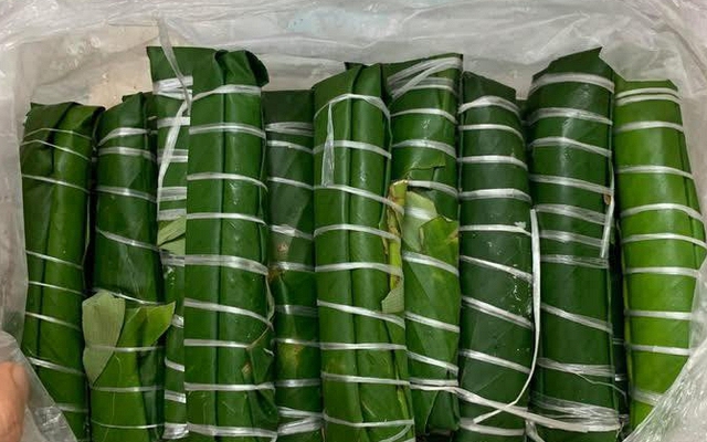 Thông gia lên chơi Tết tặng túi quà mà tôi muốn “cạn lời”, không biết cố tình hay có ý gì khác