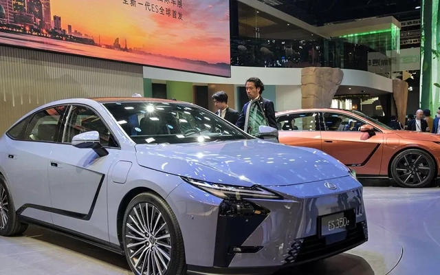 Loạt xe sang rục rịch đổ bộ Việt Nam trong năm nay