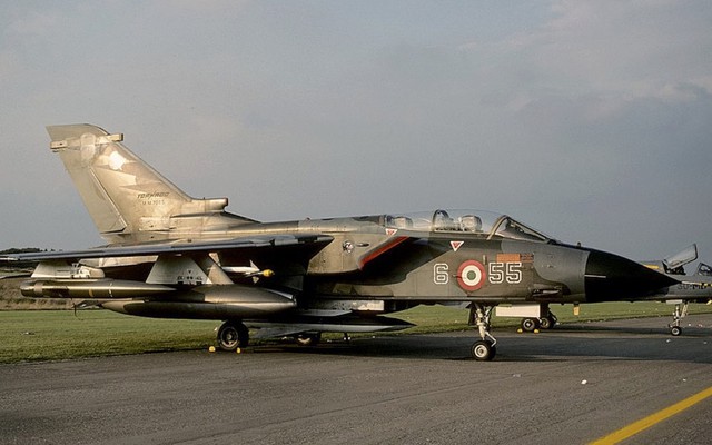 Hàng nghìn linh kiện máy bay chiến đấu biến mất bí ẩn khỏi kho dự trữ