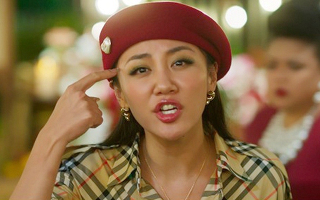 Mỹ nhân hot bậc nhất siêu phẩm trăm tỷ là thủ khoa thanh nhạc, nhiều album hàng đầu Việt Nam