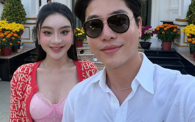 "Ca sĩ chuyển giới" Lâm Khánh Chi công khai hẹn hò ở tuổi U50