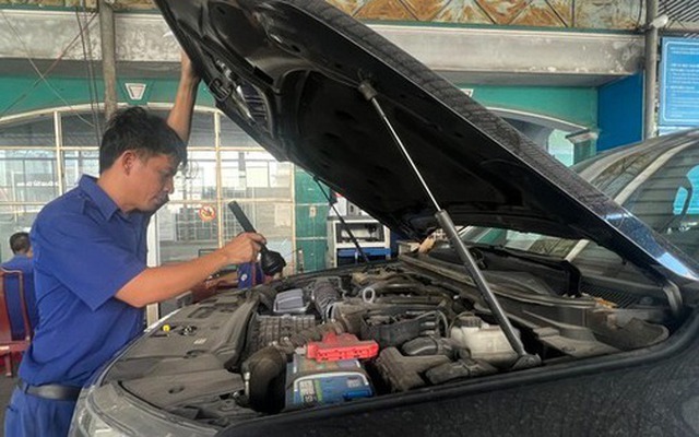 Quy định mới nhất về "siết" kiểm định khí thải xe ô tô từ ngày 1-3-2026
