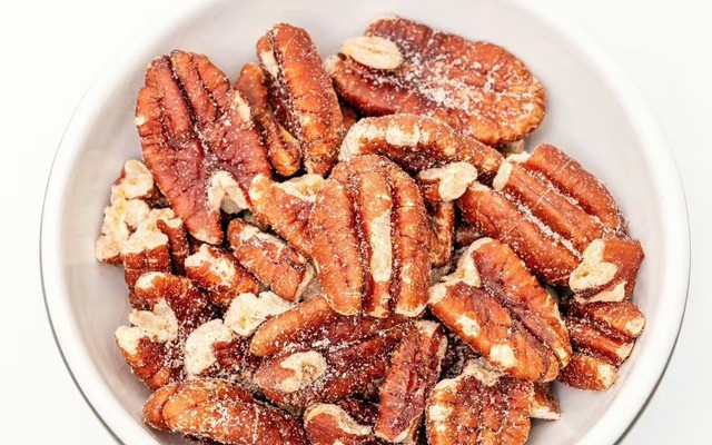 Phát hiện “khắc tinh” của mỡ máu cao: Loại hạt nhỏ giúp hạ cholesterol xấu