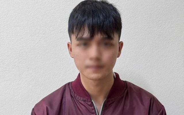 Phát hiện nhiều lần giao dịch với tổng số tiền hàng trăm triệu đồng, thanh niên SN 2007 bị Công an điều tra