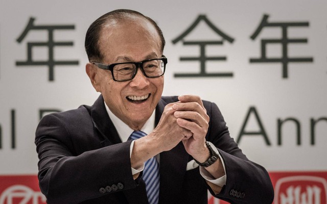 Tỷ phú “siêu nhân” Lý Gia Thành bán hơn 16 tỷ USD tài sản tại Anh: Thương vụ 16 năm lãi gấp 6 lần và 1 ĐIỀU đắt giá phía sau