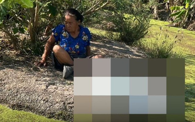 Không được ai trông nom, đứa trẻ hơn 1 tuổi tự đi ra khỏi nhà, 1 lúc sau thì gia đình nghe tin dữ