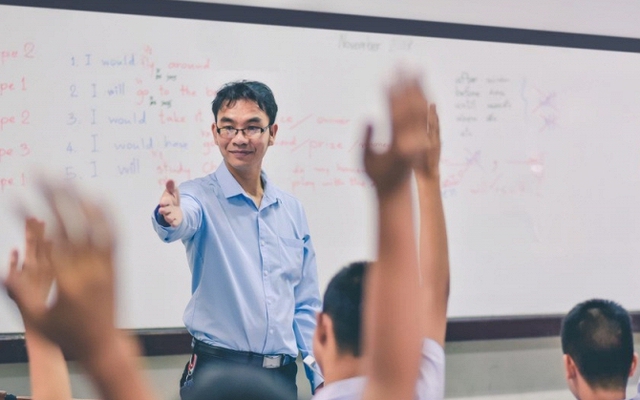 Giáo viên 30 năm đứng lớp nói thẳng: Vội đưa con đi học thêm chỉ vì điểm số, ít ai biết hết cái giá phải trả