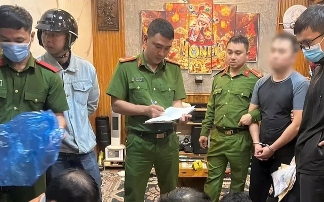 Theo dấu nghi phạm, công an Quảng Ngãi lần ra 'kho' ma túy