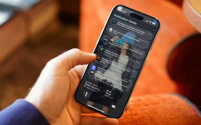 "Nghe có vẻ ngược đời khi bỏ iPhone để chuyển sang Android nhưng tôi không chịu nổi thêm được nữa"