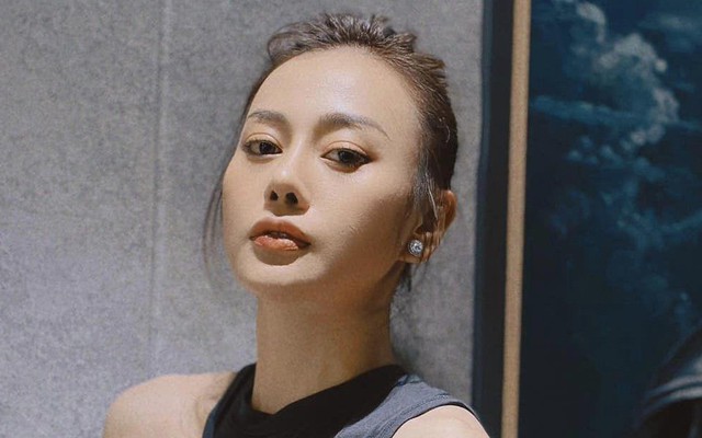 Cách mẹ chồng đối đãi với Phương Oanh