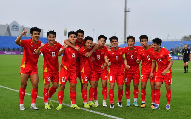 Phóng viên Trung Quốc bức xúc khi đội nhà thua 0-11 trước đại diện Việt Nam: Tôi phải kiểm tra lại 3 lần