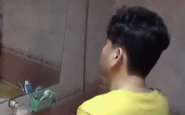 Đau xót cho diễn viên phim quốc dân, mất con trai sau 3 ngày bé chào đời