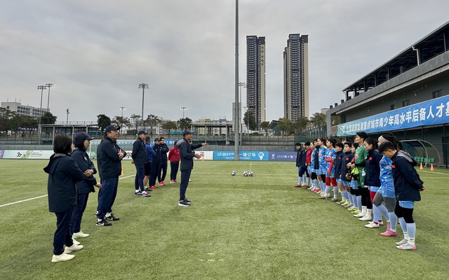 Đội tuyển Việt Nam chốt lịch đấu tuyển Trung Quốc: 2 trận trong 4 ngày