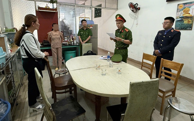 Khám xét, cấm đi khỏi nơi cư trú đối với chủ doanh nghiệp Ngô Thị Bảo Vâng