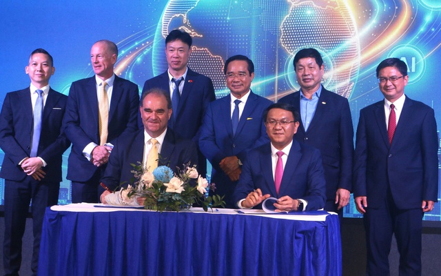 Loạt thỏa thuận tỷ đô kích hoạt Trung tâm tài chính quốc tế được ký tại TP.HCM