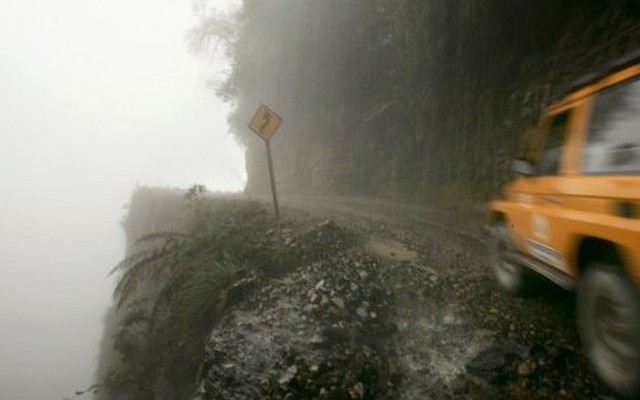 Con đường nguy hiểm nhất thế giới