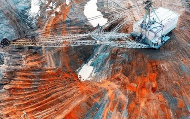 Khoan hơn 6.000m xuống đáy biển, một quốc gia châu Á vừa phát hiện mỏ đất hiếm khổng lồ, trữ lượng đủ cả thế giới dùng trong hơn 700 năm