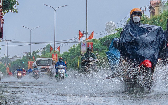Tin gió mùa Đông Bắc mới nhất: Miền Bắc sắp có mưa rào nhiều ngày liên tiếp