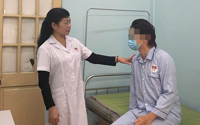 Ám ảnh mỗi lần thấy tên sếp hiện trên điện thoại và cú sốc rối loạn lo âu tuổi 35