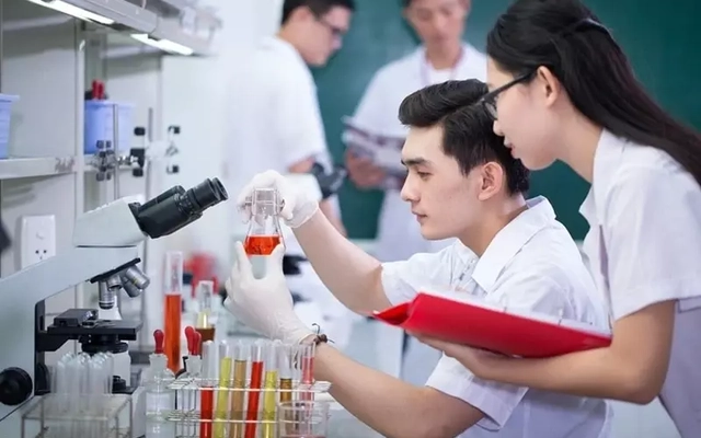 Hà Nội triển khai chính sách thu hút người tài, hỗ trợ đến 1.000 lần mức lương cơ sở