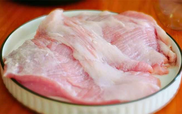 Nhiều người mê thịt má heo nhưng ít biết 3 rủi ro sức khỏe đằng sau