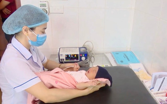 Đề xuất mới của Bộ Y tế: Trẻ em nông thôn có thể được miễn phí sàng lọc 5 bệnh bẩm sinh