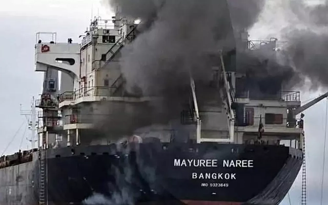 Tàu hàng Thái Lan bị tấn công gần eo biển Hormuz, 20 thuyền viên được cứu