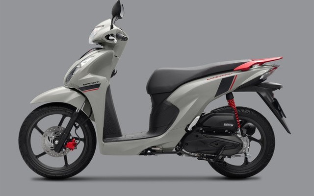 Những xe tay ga “ăn xăng như ngửi” trên thị trường Việt hiện nay