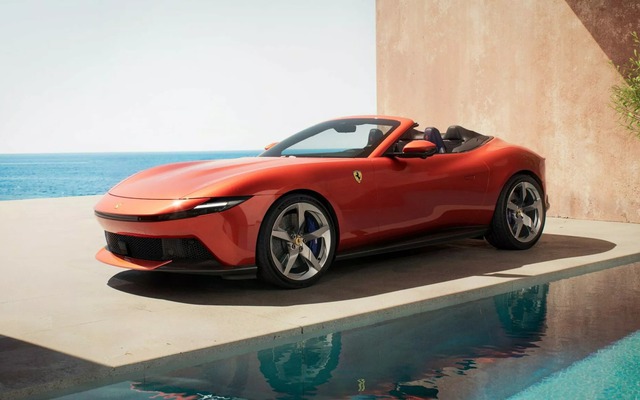 Ferrari Amalfi Spider - Bản mui trần mới cách âm đỉnh gần như mui cứng nhờ cấu trúc đặc biệt