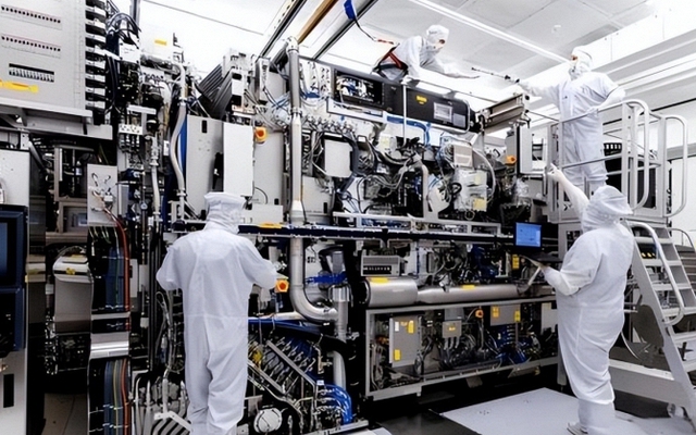 Trung Quốc để lộ "báu vật quốc gia" trị giá 10.500 tỷ: Ai nói họ còn lâu mới làm được?