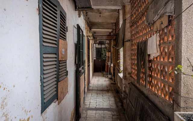 Bên trong những khu tập thể xuống cấp trên ‘đất vàng’ Hà Nội