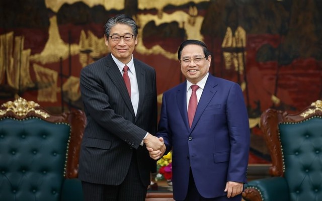 Gặp Đại sứ nước châu Á muốn xả 80 triệu thùng dầu, Thủ tướng đề nghị cho Việt Nam tiếp cận nguồn xuất kho