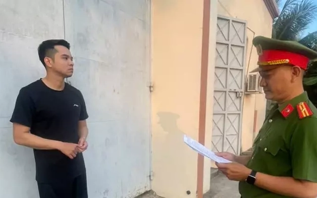 Gây án xong, vào bệnh viện tâm thần điều trị rồi bỏ trốn