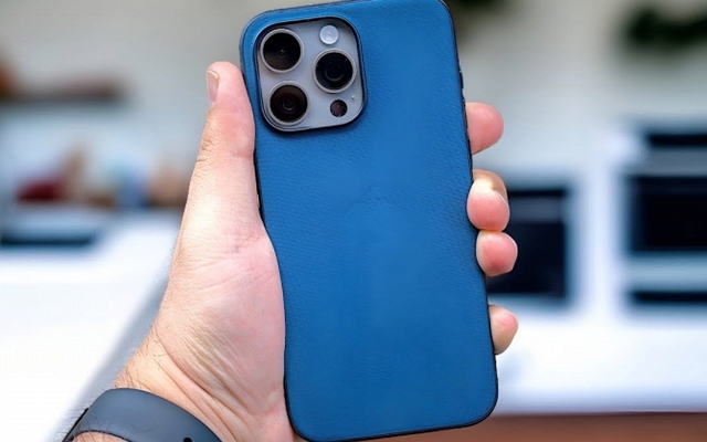 Tôi vứt chiếc ốp lưng đắt tiền vào sọt rác sau khi nhận ra sự thật này