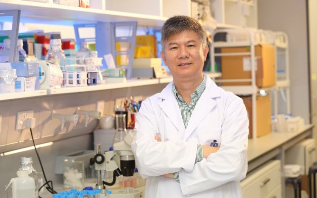 Nhận gần 130 triệu đồng để “chạy” suất học thạc sĩ: Giáo sư trường danh tiếng bị truy tố