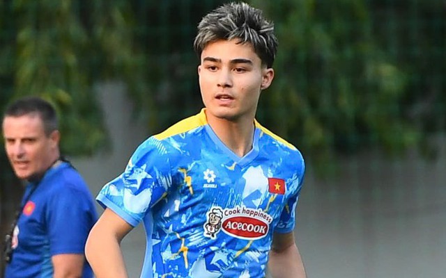 Tiền đạo Việt kiều U23 Việt Nam nói thẳng: "Tôi sẽ ở lại châu Âu chơi bóng, chưa muốn về V.League"