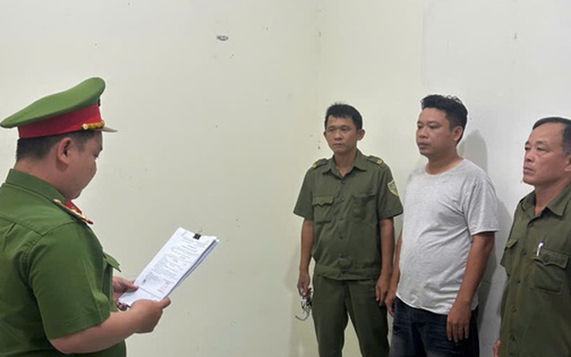 Chân dung vị khách kẹp cổ, đánh tài xế taxi tại TPHCM