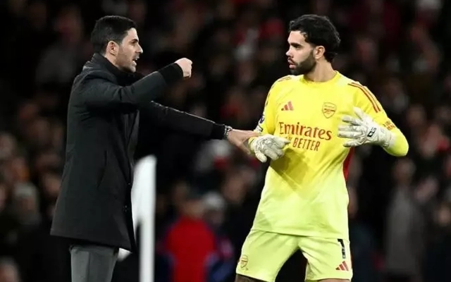 Arteta đứng tim sau pha cứu thua xuất sắc của Raya