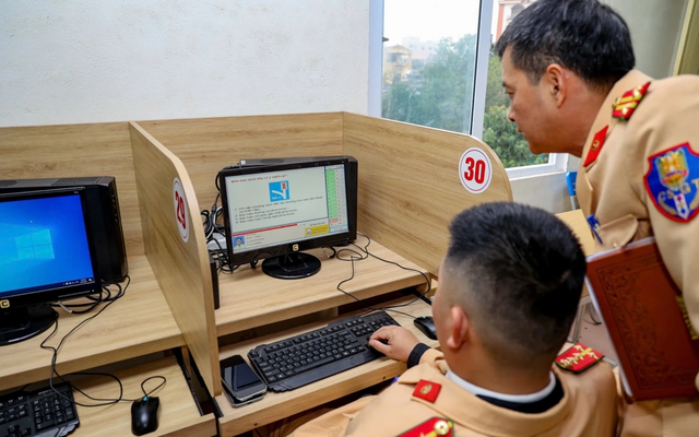 Cục CSGT thông báo nóng về lệ phí thi bằng lái xe trên cả nước