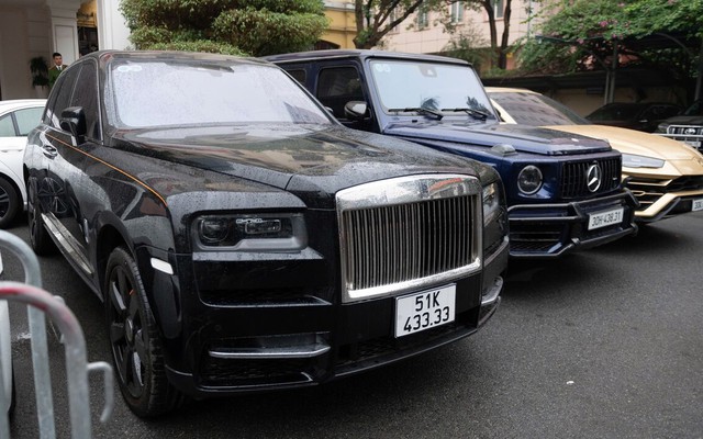 Thu giữ hàng chục tỷ đồng, hơn 1.000 miếng vàng, siêu xe, sổ đỏ vụ Mr Pips