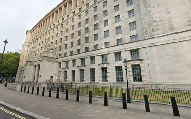 Biết gì về hầm trú ẩn tuyệt mật của Anh?