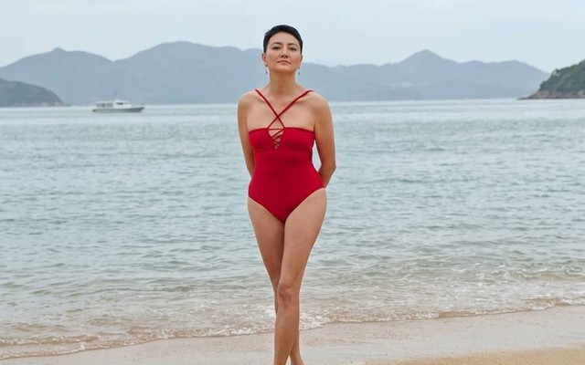 Mẹ chồng nữ ca sĩ Việt: Làm bà nội vẫn sinh đôi, U60 nóng bỏng, giàu có, thương con dâu như con đẻ