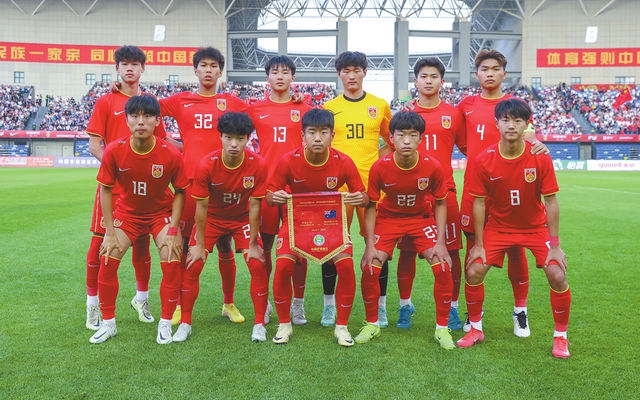 Tuyển Trung Quốc thua trắng, nguy cơ “vỡ trận” trước Brazil, Pháp