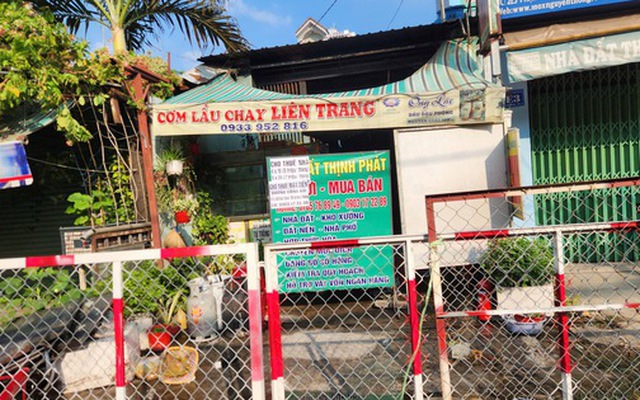 Phong toả hiện trường vụ cháy quán cơm khiến 2 mẹ con tử vong